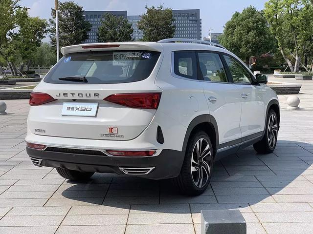 自主品牌6座SUV，拼起三大件来，捷途X90还有些看头