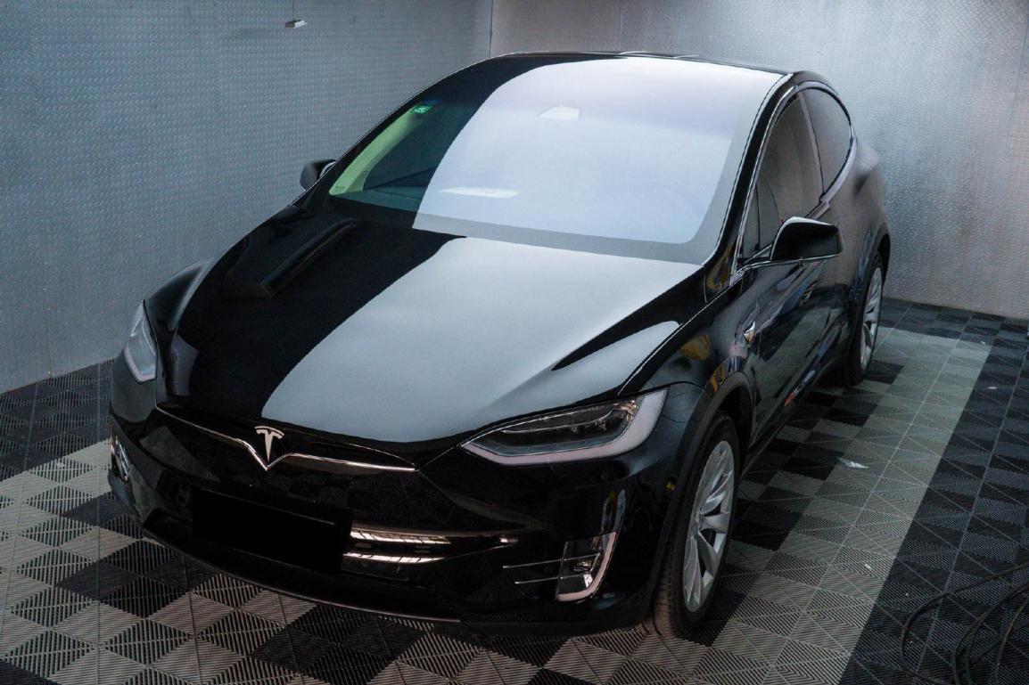 二师兄玩车 | 汽车玻璃膜颜色越深隔热效果越好?这是错误的认知