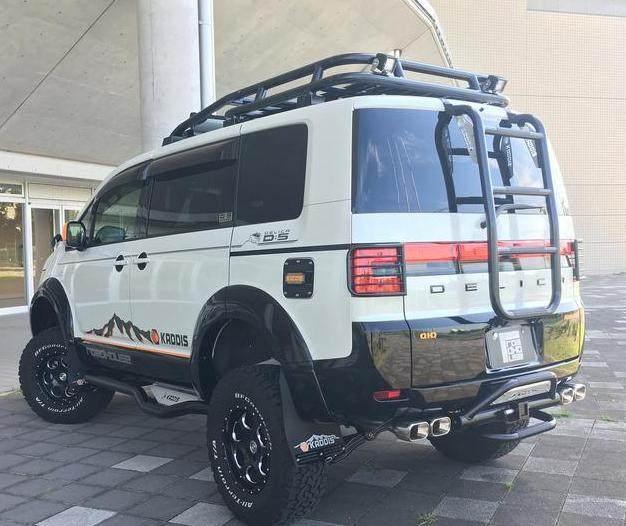 第一台四驱面包车!颜值帅掉渣,越野比SUV更强悍,仅售12万!