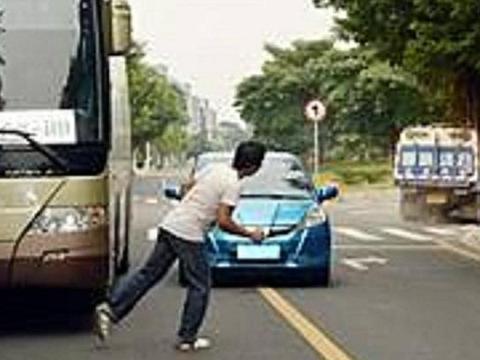 这里有“驾驶技巧“的最新资讯请不要错过