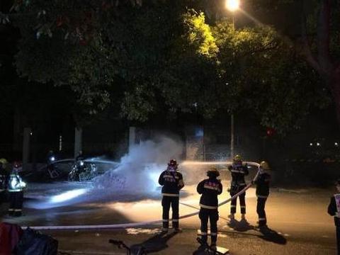 北汽、威马接连着火，谁来为新能源买单？