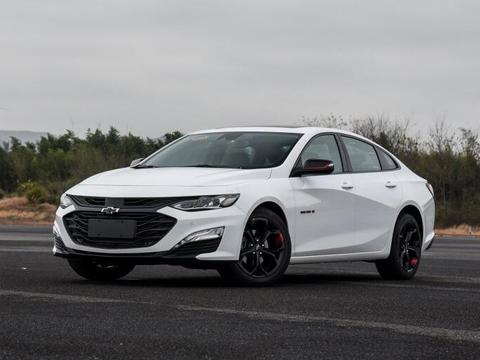 这里有“20-30万美系中型三厢车“的最新资讯请不要错过