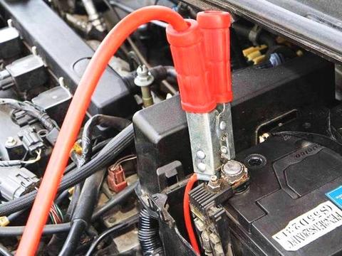 汽车熄火后不要忘了这三件事！不然再好的车子也会报废