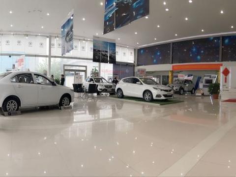 4S店“强制”买车险怎么办？过来人教你说一句话，销售不再过问