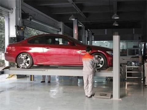 4S店最坑的4种保养，聪明人从来不做，车主：早就看不下去了