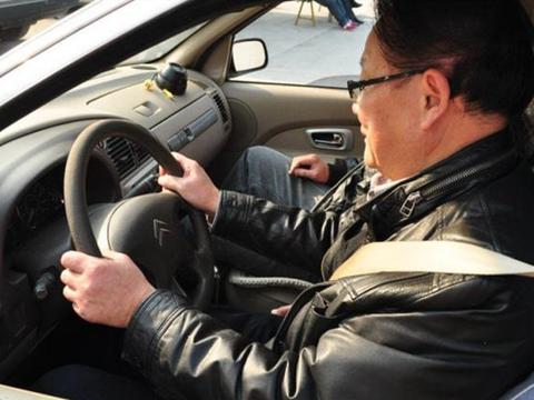 车子熄火前多做一步，发动机至少多用5年，别等报废了再后悔！