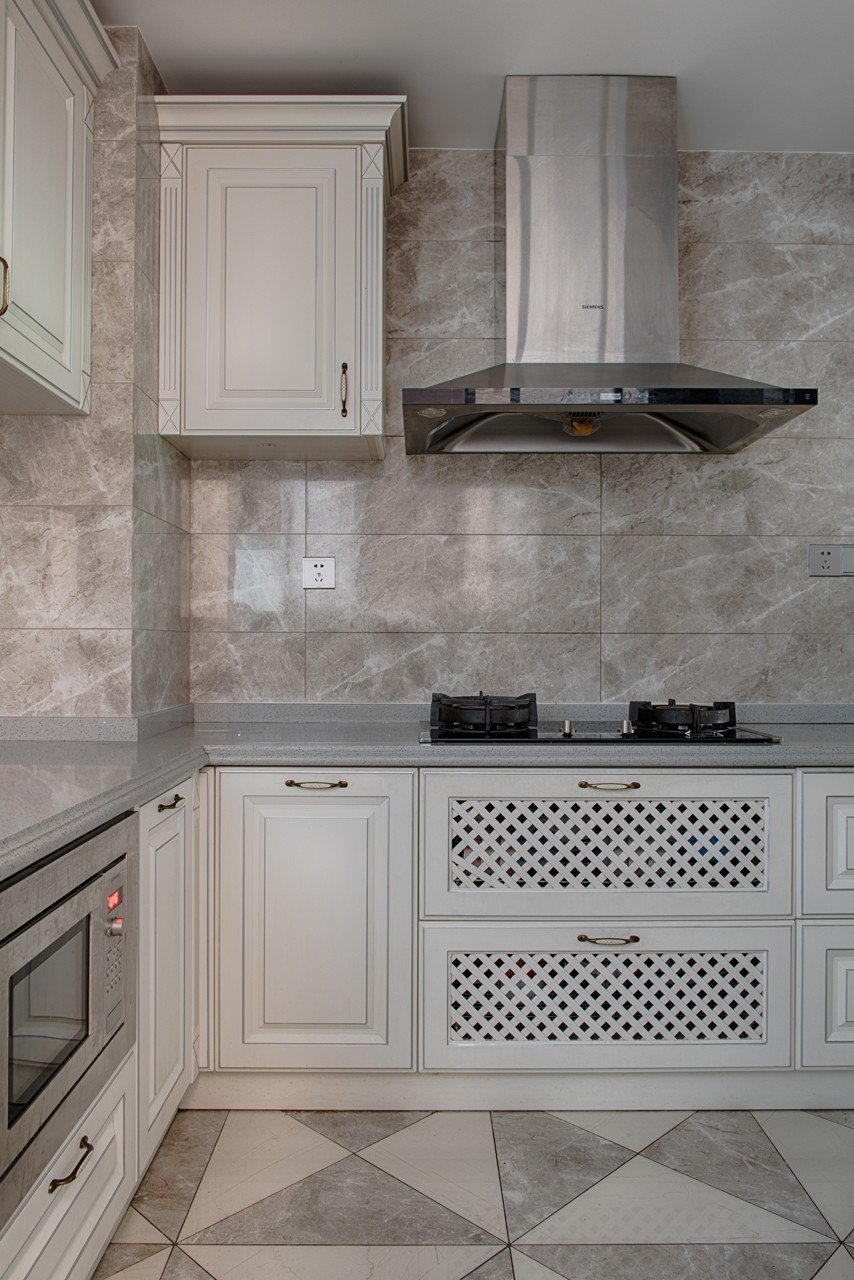 黄妮娜作品：100m²美式轻奢三室，让三代同堂的五口之家各得其所