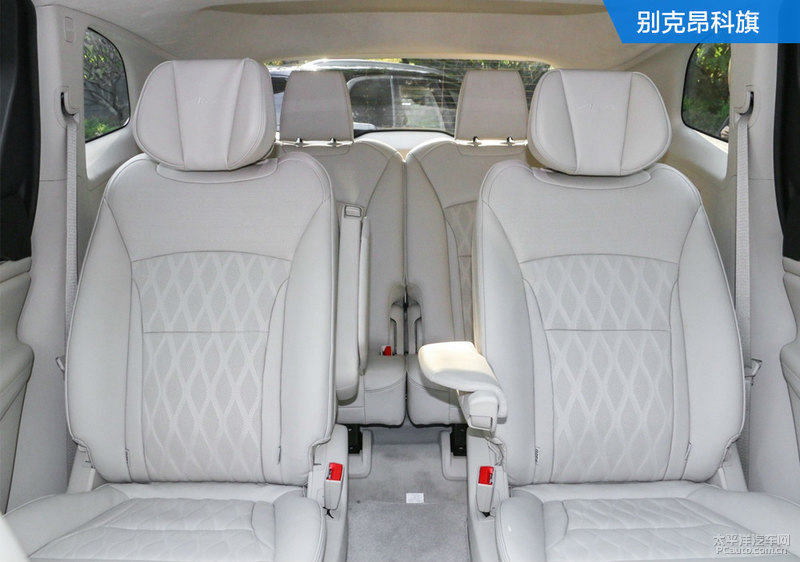 别克昂科旗对比福特锐界:7座合资SUV 要性价比还是质感?