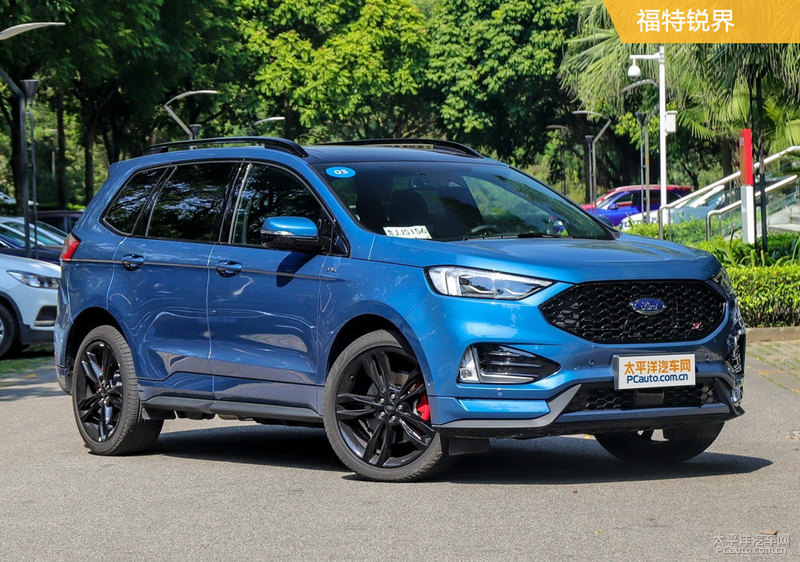 别克昂科旗对比福特锐界:7座合资SUV 要性价比还是质感?