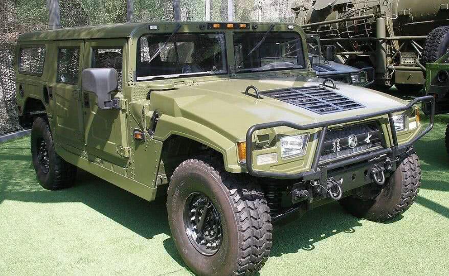 堪称国产悍马的退伍军车只卖5万,却始终没人敢