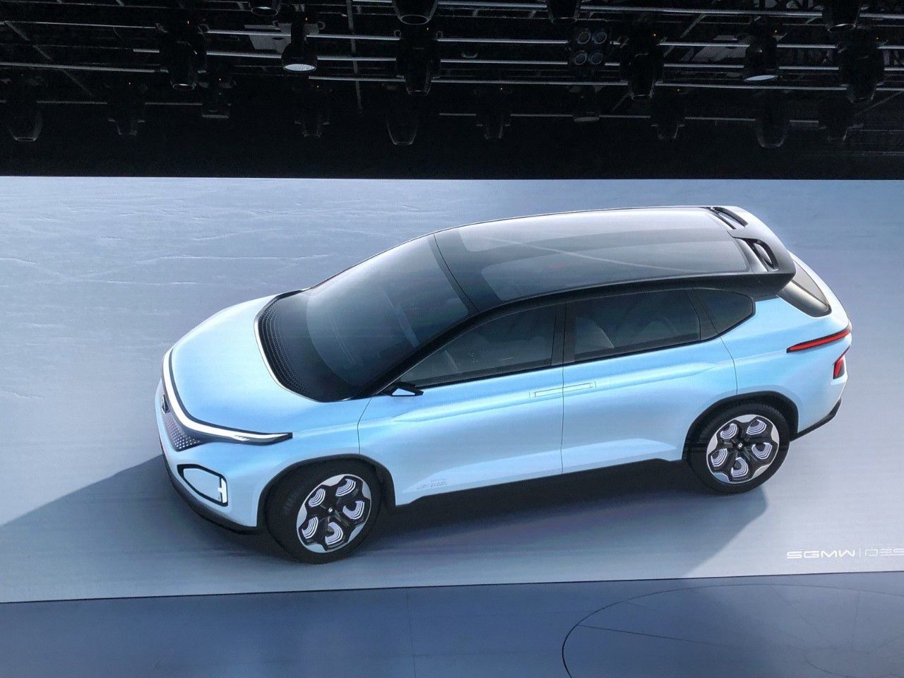 奥迪全新S6/S7官图发布;沃尔沃Polestar 2将于今晚上市