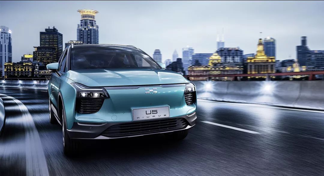 嗨EV | 面对特斯拉国产,国内新能源车企们发表