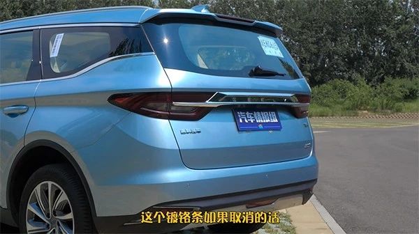 最适合中国家庭的车型，空间大性价比高，月售4000台，关键还不贵