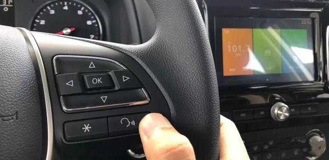 如今落地价10万元的轿车，长什么样子？