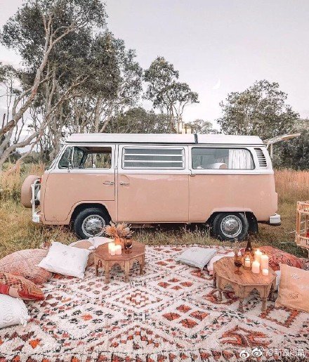 想必不少人都向往和爱人一起环游世界的美好生活吧