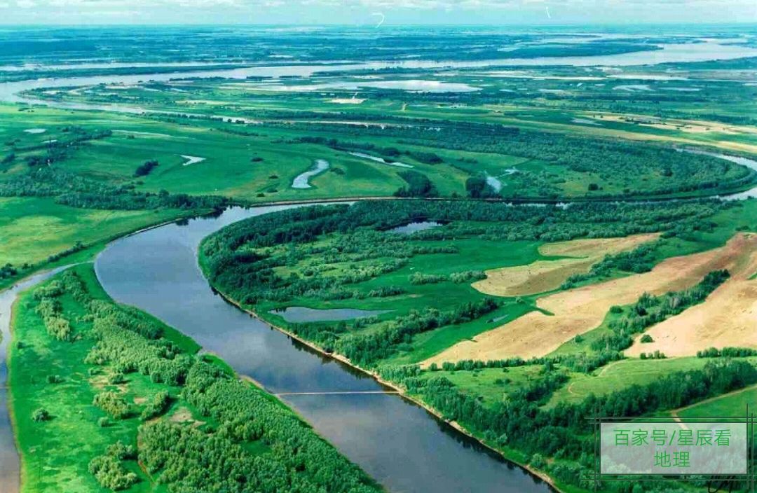 自然地理对聚落的形成和发展有什么影响呢?