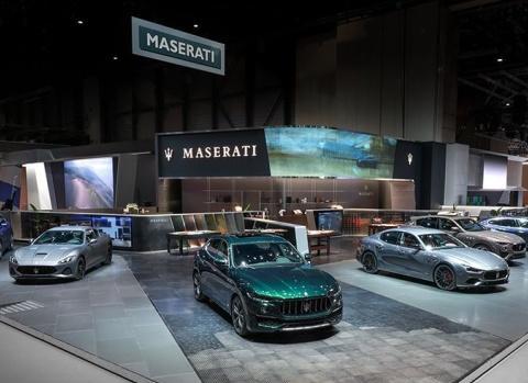 玛莎拉蒂尽然把“工作室”搬到了车展展台上