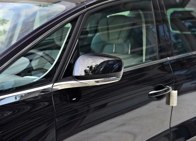 MPV中的“憋屈王”！跟埃尔法不相上下,却与GL8平价,懂车人真少