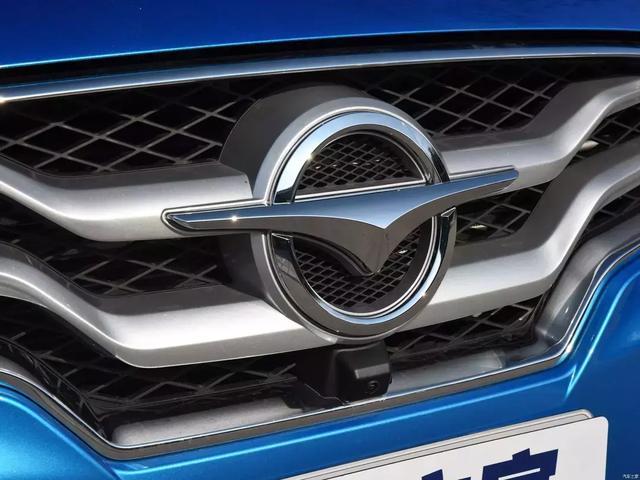 4月国内汽车销量或跌20%，车企开始「恐慌式」自救