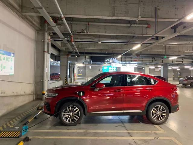 驾仕派的第三部新能源车,为什么是吉利星越PHEV?