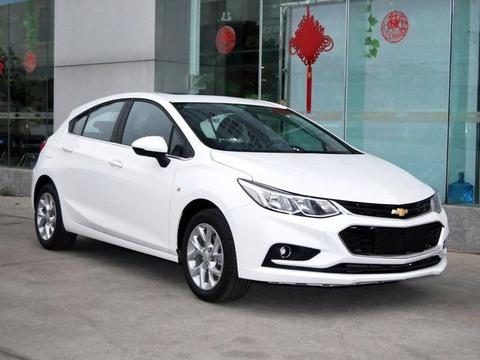 选4s店一定要注意了，不要想这位女士一样