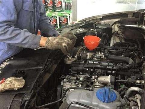 汽车保养别再只换机油了！注意这4个配件，爱车多开5年