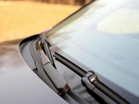 雨刮器刮不干净异响怎么办老司机用这招，不用花啥钱轻松搞定