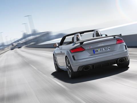 五缸魅力 小改《奥迪 TT RS》性能不变情况下TT RS改了些什么？