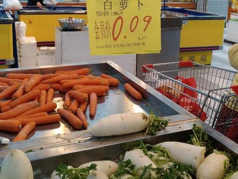 吉利开始学坏，18款帝豪悄悄简配防撞梁变为下水道材质