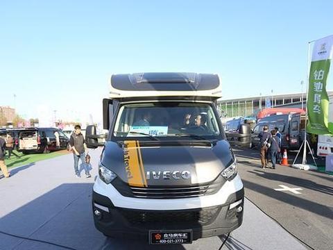 小额头T型房车，进口依维柯底盘打造的高端房车
