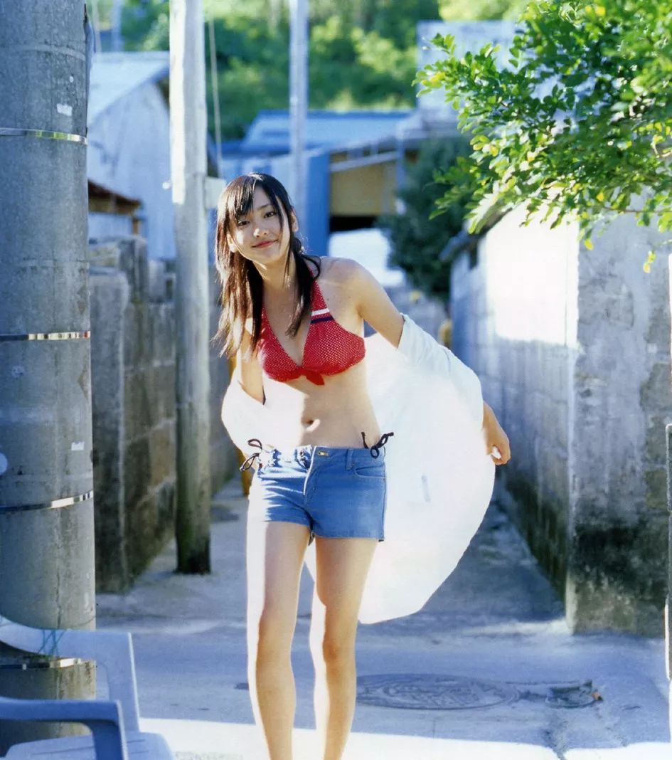 [写真剧场] 你们的老婆 —— 新垣结衣