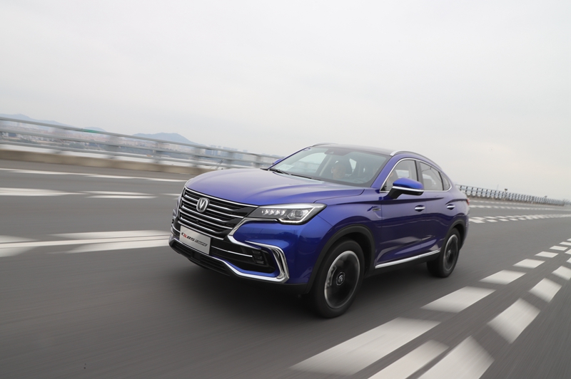 试驾长安CS85 COUPE:挑战细分市场销量边际