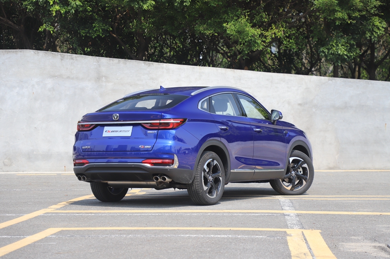 试驾长安CS85 COUPE:挑战细分市场销量边际