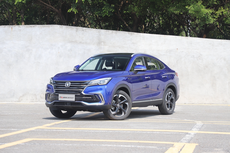试驾长安CS85 COUPE:挑战细分市场销量边际