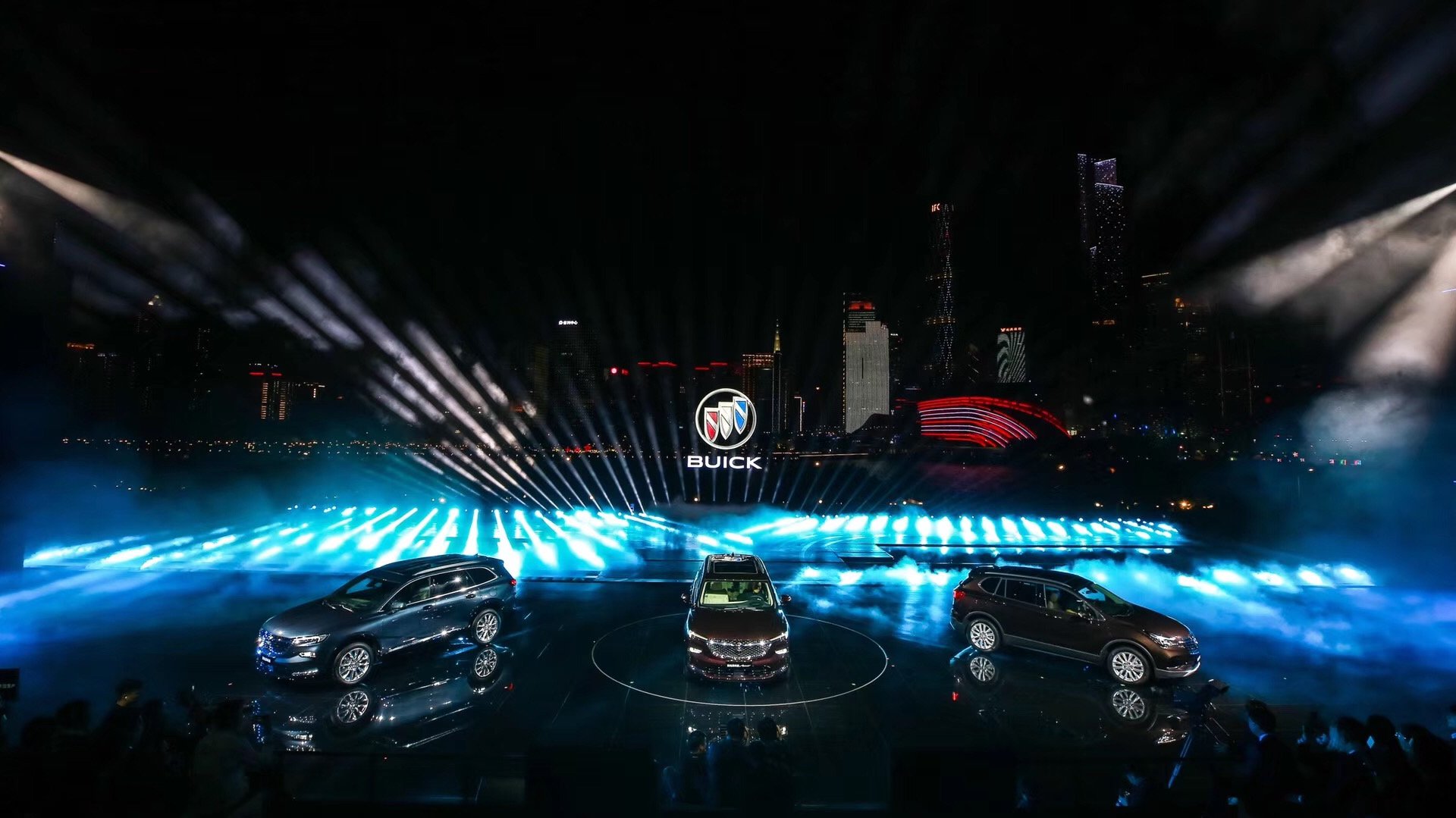 广州车展前夕，上汽通用汽车别克品牌SUV之夜上