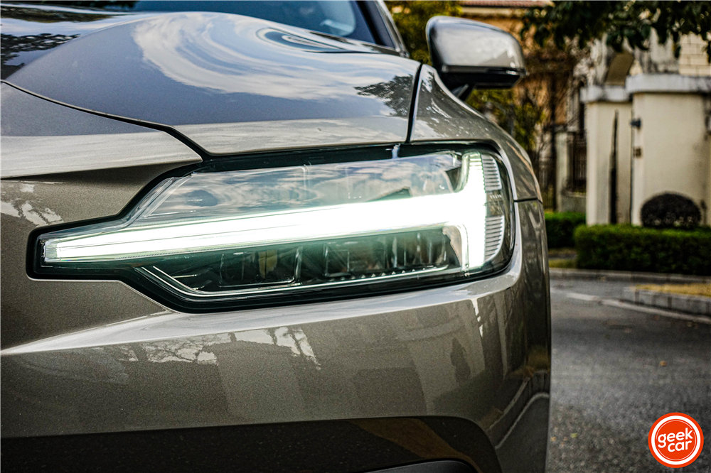 试驾全新沃尔沃 S60:一款让我「粉转铁粉」的车