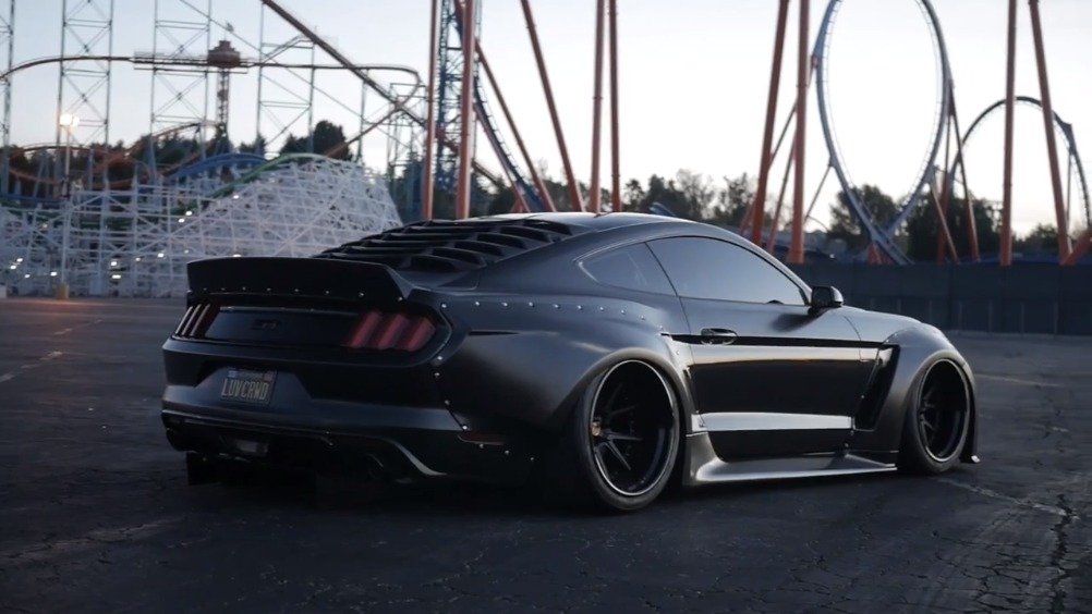 福特Mustang在美国是国民跑车