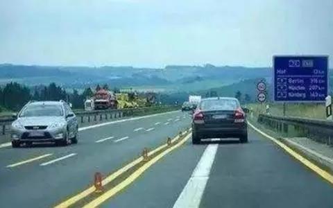 清理积碳只能拉高速？老司机：教你两个笨方法，积碳全跑光