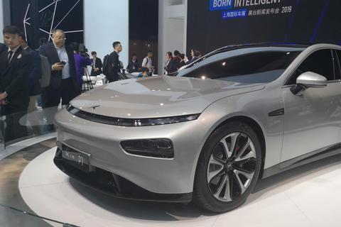 小鹏P7亮相上海车展 定位电动轿跑 搭载L3级自动驾驶技术