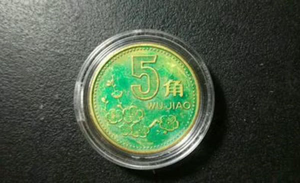 第五套人民币,第一版百元纸币已经销声匿迹了,被称为"