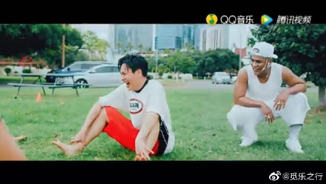 三代目j Soul Brothers Yellow Claw演唱 Rainbow