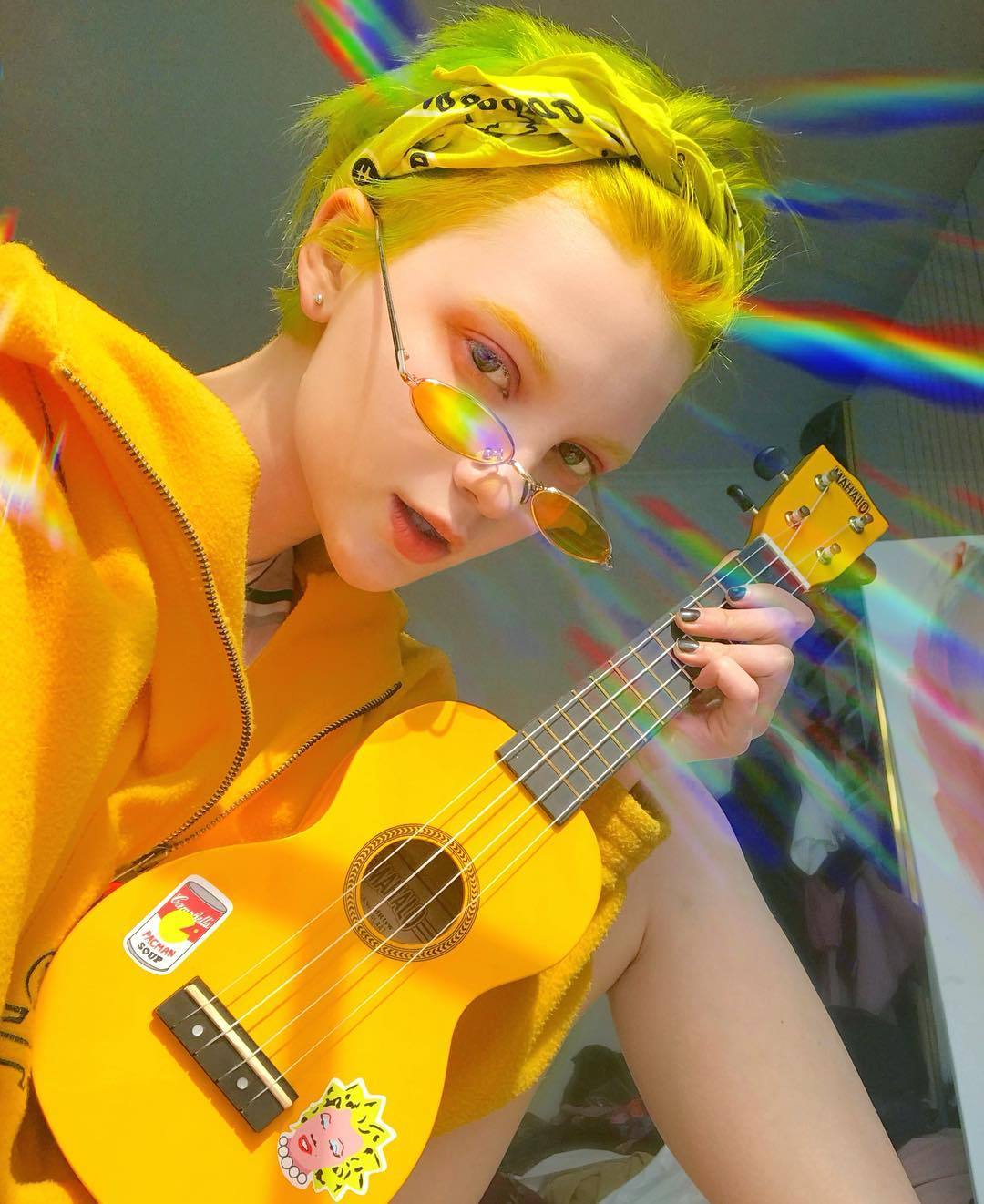 乌克兰彩虹少女的美照inskatiewestwood