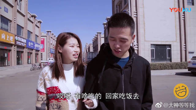 衣服突然王子挤奶把全身脱了,接下来美女的表冒汗文美女图片
