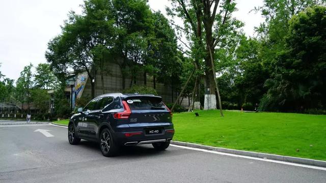 从这个点儿来看,沃尔沃XC40是想后发制人