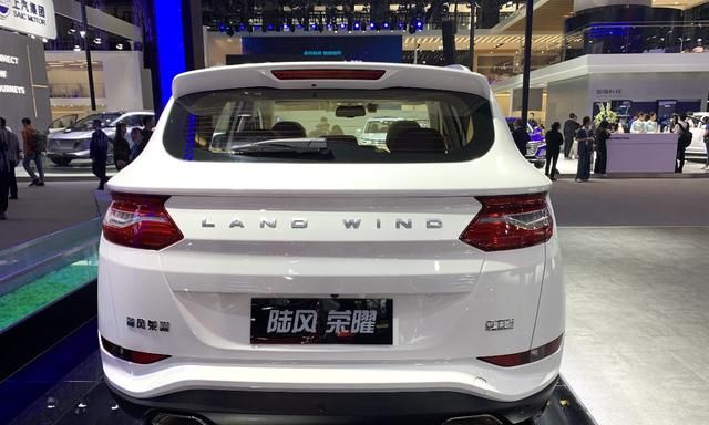 起售价不到8万的SUV!陆风荣曜是否真的物超所值?
