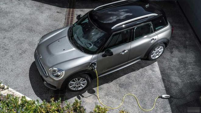 MINI COUNTRYMAN插电混动将于法兰克福车展亮相