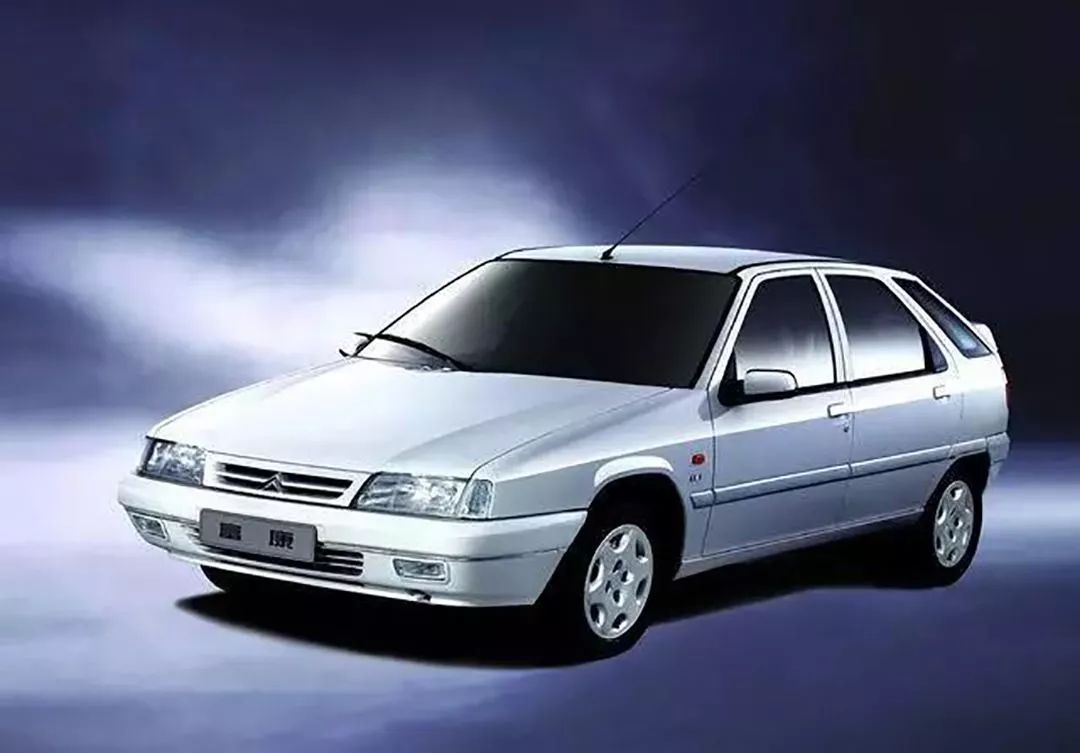 富康复活了，东风是在致敬经典还是在给新车“贴金”？