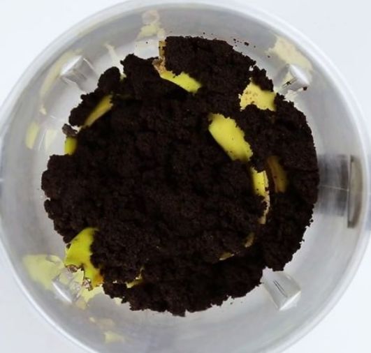 “3物”放花盆里,花卉立马“回春”,一年不用施肥,省钱又实用