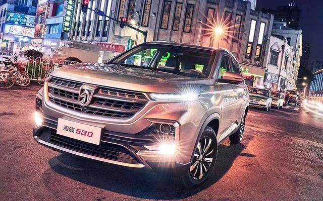 Ͳ8Ԫ ⼸̨SUVĸ϶˧