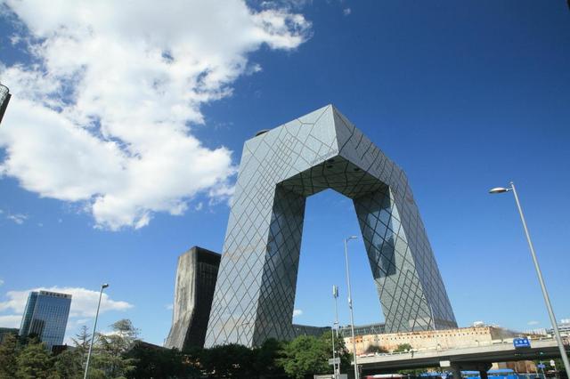 还有一个非常了不起的建筑物,它被大众认为是北京最牛的地标建筑之一